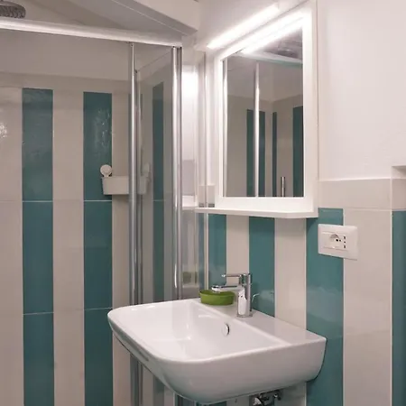 Miralunga Gialla * Lerici