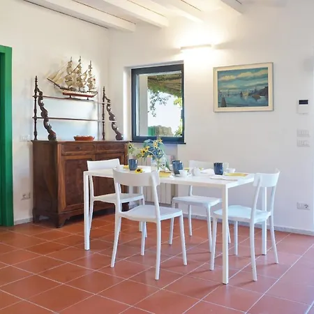 Apartman Miralunga Gialla Lerici