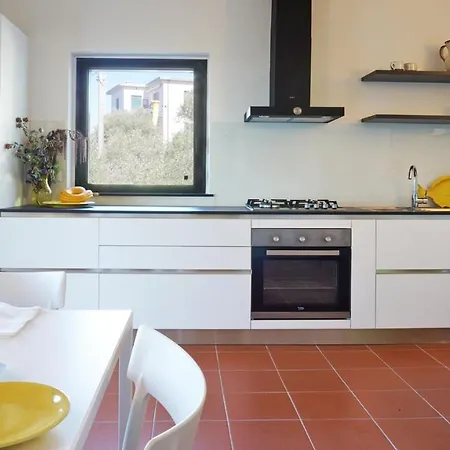 Miralunga Gialla Apartment *