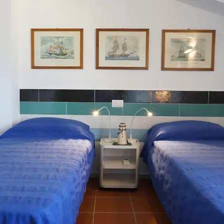 Apartment Miralunga Gialla Lerici
