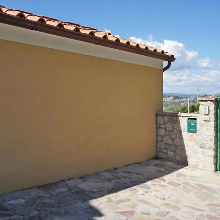 Apartamento Miralunga Gialla *