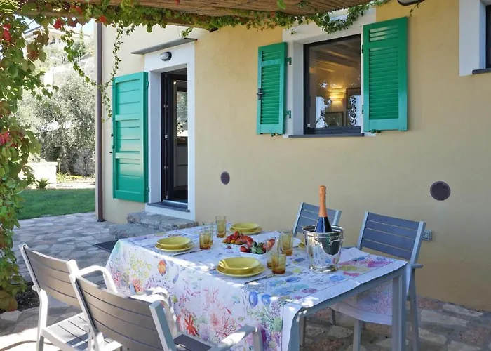 Miralunga Gialla Lejlighed